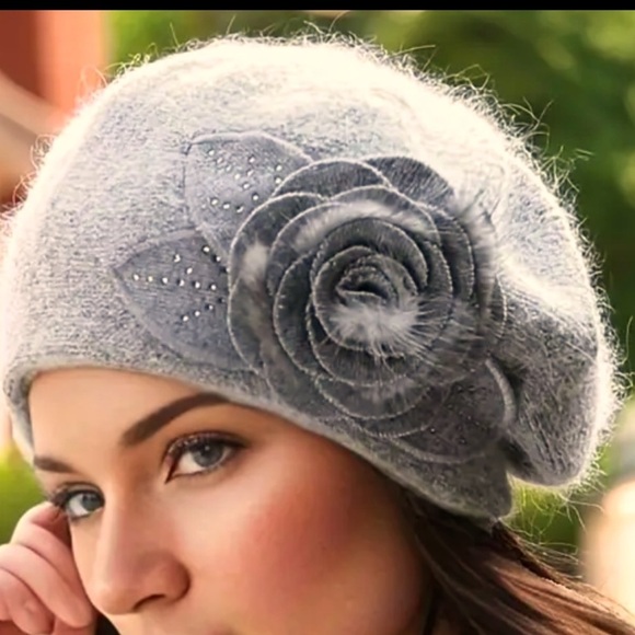 Women\'s Soft & Warm 100% Wool Mix French Beret Hat In Gray NWT main image 5